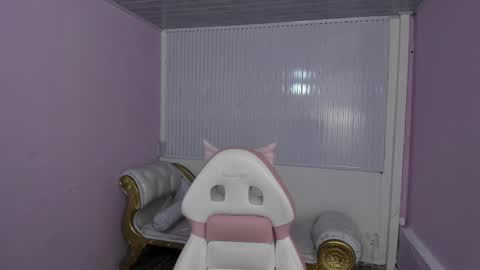 Dulce online show from March 9, 11:03 am