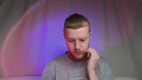 Snapshot of flower_haze chatting on January 19, 4:22 am Alexander online show from January 19, 4:22 am