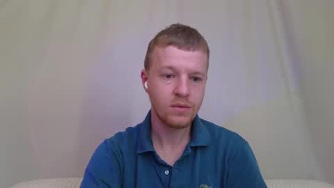 Snapshot of flower_haze chatting on February 9, 6:43 am Alexander online show from February 9, 6:43 am