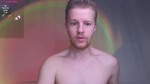 Snapshot of flower_haze chatting on February 26, 3:08 pm Alexander online show from February 26, 3:08 pm