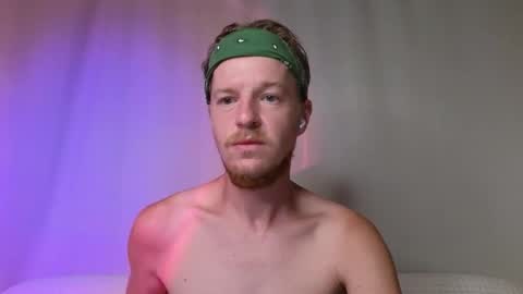 Snapshot of flower_haze chatting on September 9, 3:17 am Alexander online show from September 9, 3:17 am