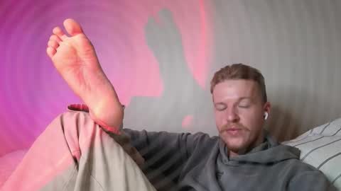 Snapshot of flower_haze chatting on October 30, 6:30 pm Alexander online show from October 30, 6:30 pm