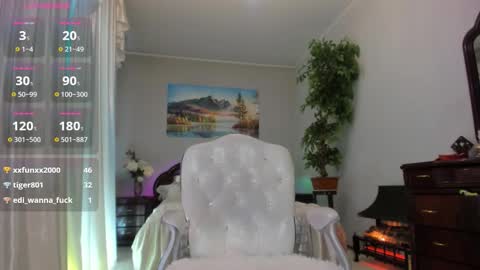 Nicole online show from September 26, 10:25 pm