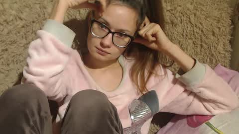 Snapshot of flowercandydoll13 chatting on December 4, 2:37 pm say meow and send tip  online show from December 4, 2:37 pm