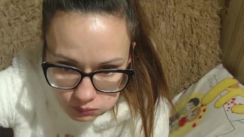 Snapshot of flowercandydoll13 chatting on December 28, 4:52 pm say meow and send tip  online show from December 28, 4:52 pm