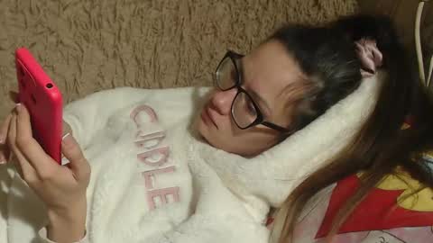 Snapshot of flowercandydoll13 chatting on January 13, 9:09 pm say meow and send tip  online show from January 13, 9:09 pm