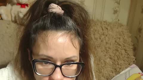 Snapshot of flowercandydoll13 chatting on January 25, 5:30 pm say meow and send tip  online show from January 25, 5:30 pm