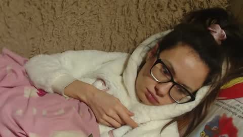 Snapshot of flowercandydoll13 chatting on January 31, 8:54 pm say meow and send tip  online show from January 31, 8:54 pm