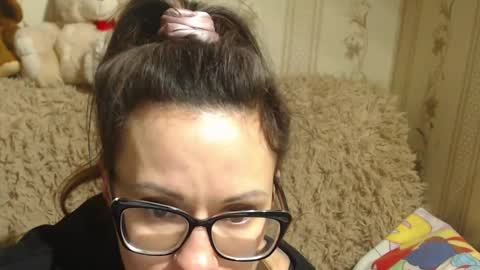 Snapshot of flowercandydoll13 chatting on February 2, 4:00 pm say meow and send tip  online show from February 2, 4:00 pm