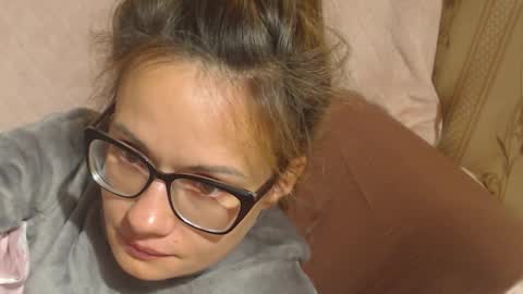 Snapshot of flowercandydoll13 chatting on September 25, 10:46 pm say meow and send tip  online show from September 25, 10:46 pm