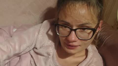 Snapshot of flowercandydoll13 chatting on October 22, 6:29 pm say meow and send tip  online show from October 22, 6:29 pm