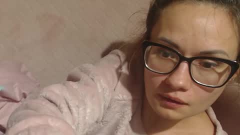 say meow and send tip  online show from October 31, 7:26 pm