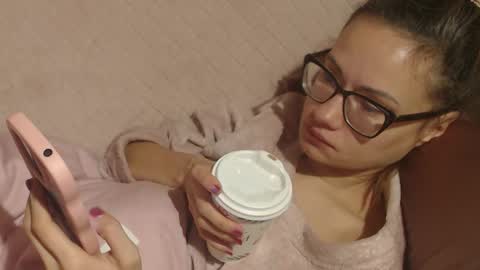 say meow and send tip  online show from November 20, 10:15 am