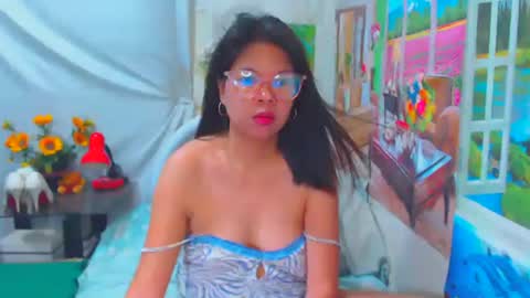 Lexii online show from January 4, 9:43 am