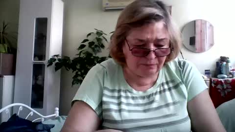 Flowerlower online show from February 17, 12:38 pm