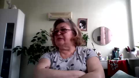 Flowerlower online show from March 3, 12:27 pm