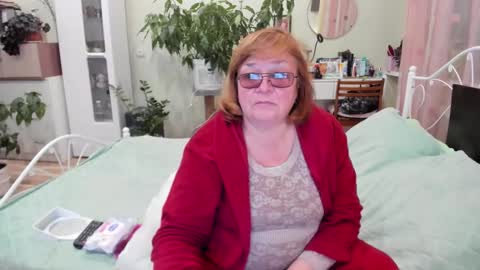 Flowerlower online show from September 28, 8:25 pm