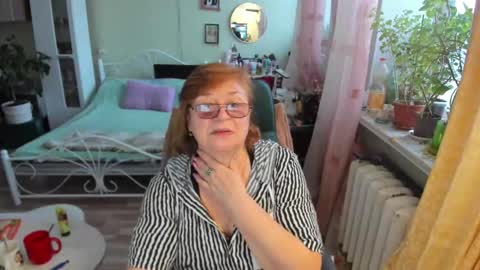 Flowerlower online show from February 12, 6:19 am