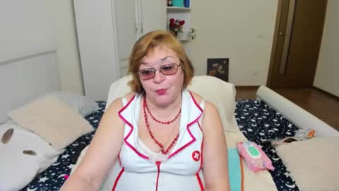 Flowerlower online show from March 1, 3:58 pm