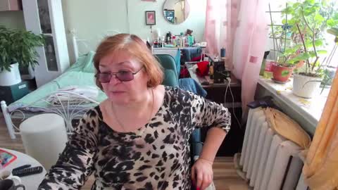 Flowerlower online show from March 12, 8:09 am