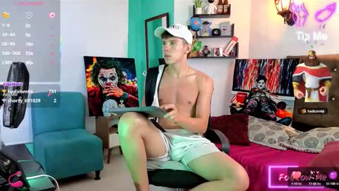 flowers109 online show from October 14, 11:38 pm