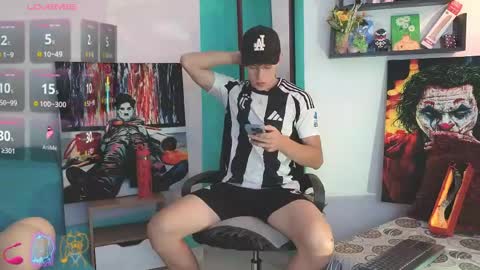 flowers109 online show from April 14, 10:38 pm