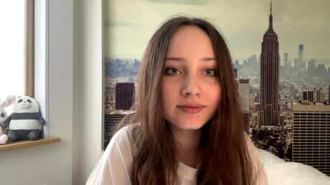 Snapshot of floybrownley chatting on May 27, 8:33 am Nelly online show from May 27, 8:33 am