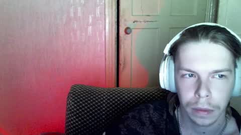 Snapshot of fluffy_boney chatting on January 1, 4:29 am Alexey online show from January 1, 4:29 am