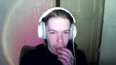 Snapshot of fluffy_boney chatting on January 4, 4:55 am Alexey online show from January 4, 4:55 am