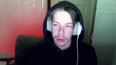 Snapshot of fluffy_boney chatting on January 5, 3:11 am Alexey online show from January 5, 3:11 am