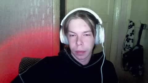 Snapshot of fluffy_boney chatting on January 8, 3:19 am Alexey online show from January 8, 3:19 am