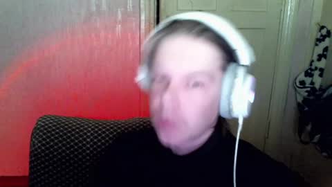 Snapshot of fluffy_boney chatting on January 12, 8:36 pm Alexey online show from January 12, 8:36 pm