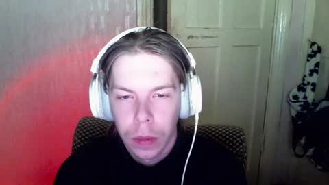 Snapshot of fluffy_boney chatting on January 12, 11:47 pm Alexey online show from January 12, 11:47 pm