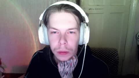 Snapshot of fluffy_boney chatting on January 17, 1:03 pm Alexey online show from January 17, 1:03 pm