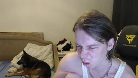 Snapshot of fluffy_boney chatting on February 2, 9:34 pm Alexey online show from February 2, 9:34 pm