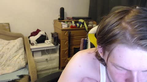 Snapshot of fluffy_boney chatting on February 3, 12:36 am Alexey online show from February 3, 12:36 am