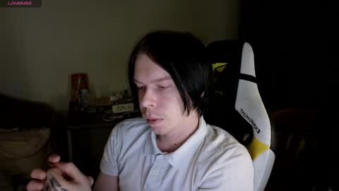 Snapshot of fluffy_boney chatting on March 17, 12:48 am Alexey online show from March 17, 12:48 am