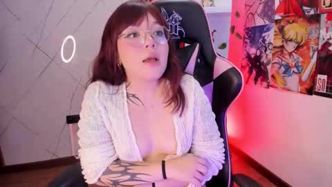  FLUFFY BUBBLE  online show from February 26, 7:42 am