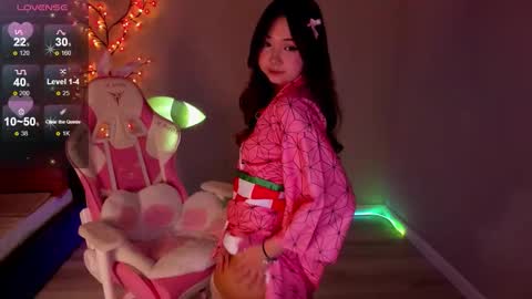 Rose online show from October 31, 5:58 pm