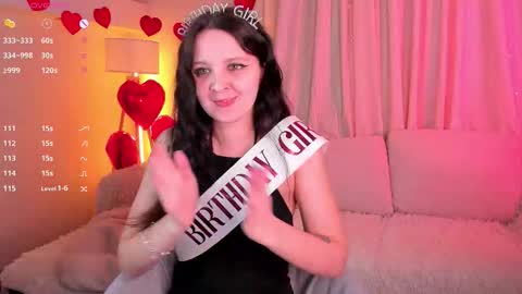 LilLisa online show from February 14, 4:15 pm