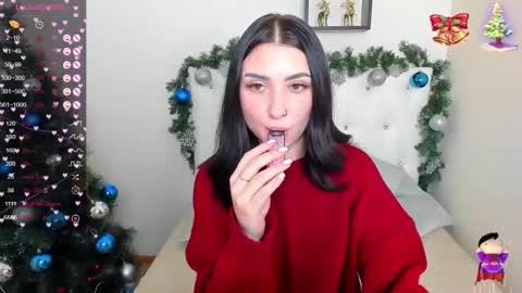 Snapshot of flufyfoxx chatting on January 8, 3:19 am Lina online show from January 8, 3:19 am