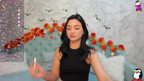 Snapshot of flufyfoxx chatting on October 22, 12:55 am Lina online show from October 22, 12:55 am