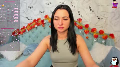 Snapshot of flufyfoxx chatting on October 26, 12:05 am Lina online show from October 26, 12:05 am