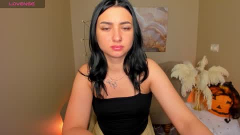 Snapshot of flufyfoxx chatting on October 26, 11:31 pm Lina online show from October 26, 11:31 pm