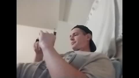 flybuy2525 online show from October 7, 3:04 am