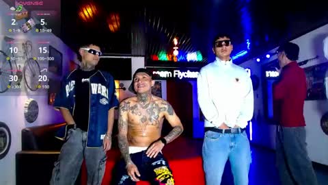 flyckers online show from April 22, 12:07 pm