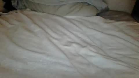 Snapshot of flyn12 chatting on February 2, 6:23 am flyn12 online show from February 2, 6:23 am