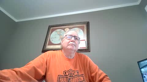 Snapshot of fmfsocal123 chatting on October 23, 9:35 pm fmfsocal123 online show from October 23, 9:35 pm