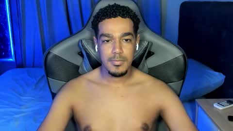 Carlos online show from December 17, 9:43 pm