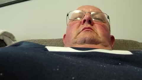 focusfuker online show from May 6, 1:27 pm